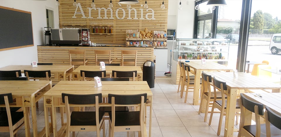 Armònia_interior_design_project_pallet_furniture_wood_locale_forneria_Giovanni_Tomasini_00
